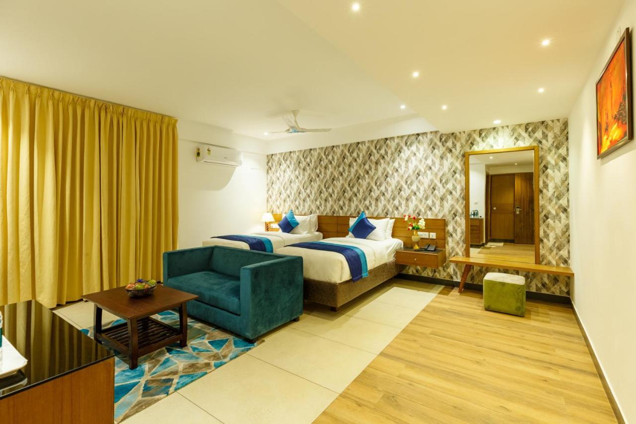 Royal Ace Boutique Hotel Bangalore Bagian luar foto