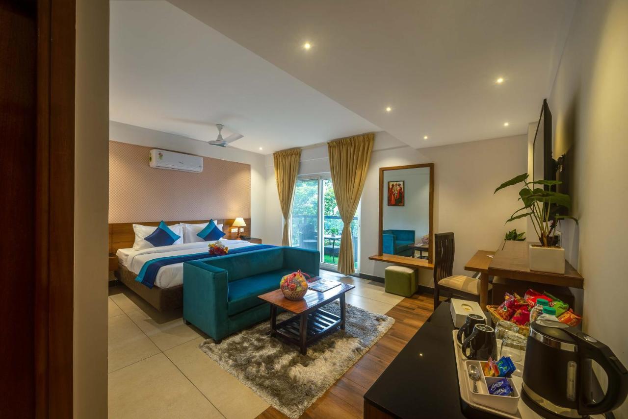 Royal Ace Boutique Hotel Bangalore Bagian luar foto